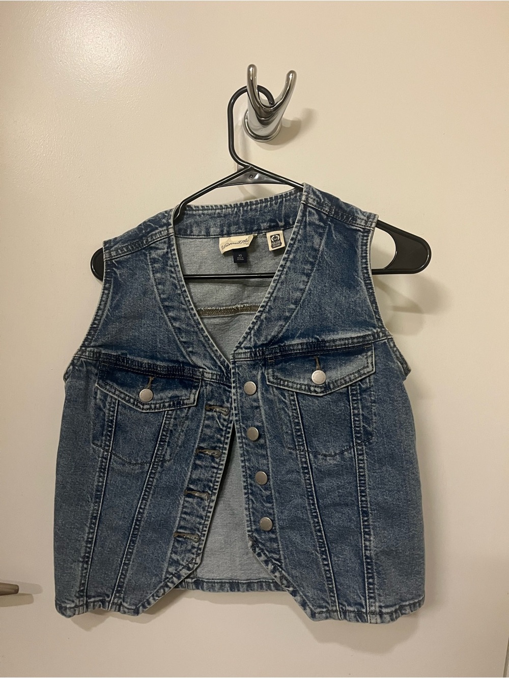 Universal Thread Sleeveless Denim Vest - Blue